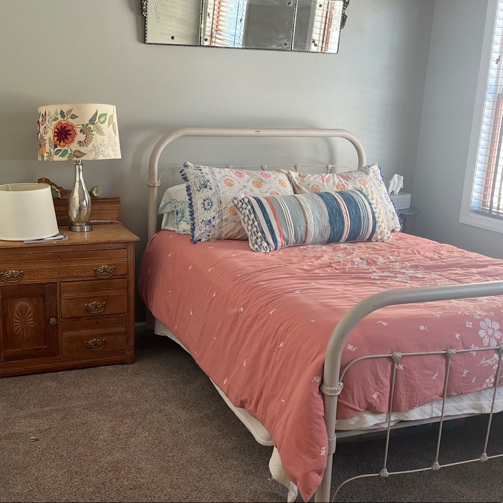 Samantha Floral Embroidered Duvet Cover